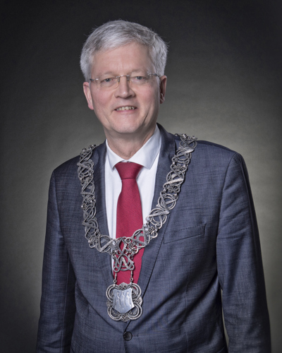 Burgemeester Theo Weterings